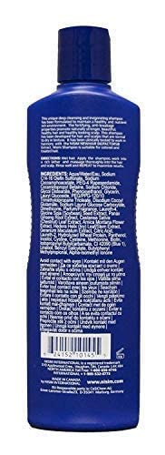 Nisim shampoo lather texture demonstrating effective gentle cleansing