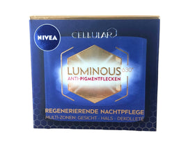 NIVEA close-up of cream texture highlighting rich moisturization and smooth finish