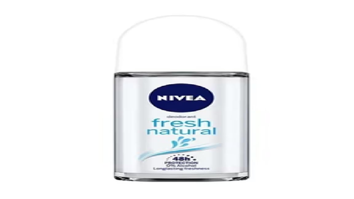 NIVEA roll-on front packaging showing clean design and travel-friendly size
