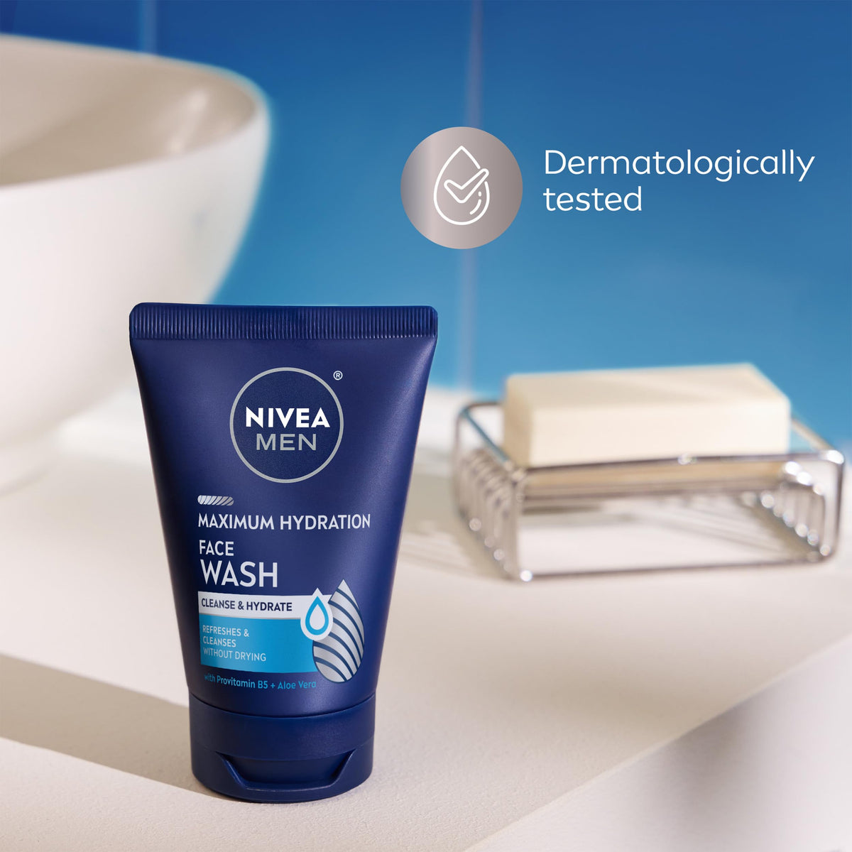 NIVEA MEN ingredients panel with Aloe Vera and Provitamin B5 highlighted