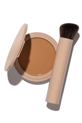 No Makeup Makeup duo front packaging showing foundation and brush, easy application benefit