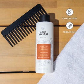 No nothing lather in hand demonstrating gentle foam and effective cleansing