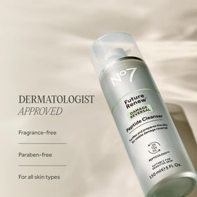 No7 foam or lather detail demonstrating effective yet non-stripping cleanse