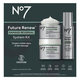 No7 serum bottle close-up highlighting pump and label for precise, mess-free application