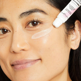 No7 product texture spread to show lightweight hydrating finish