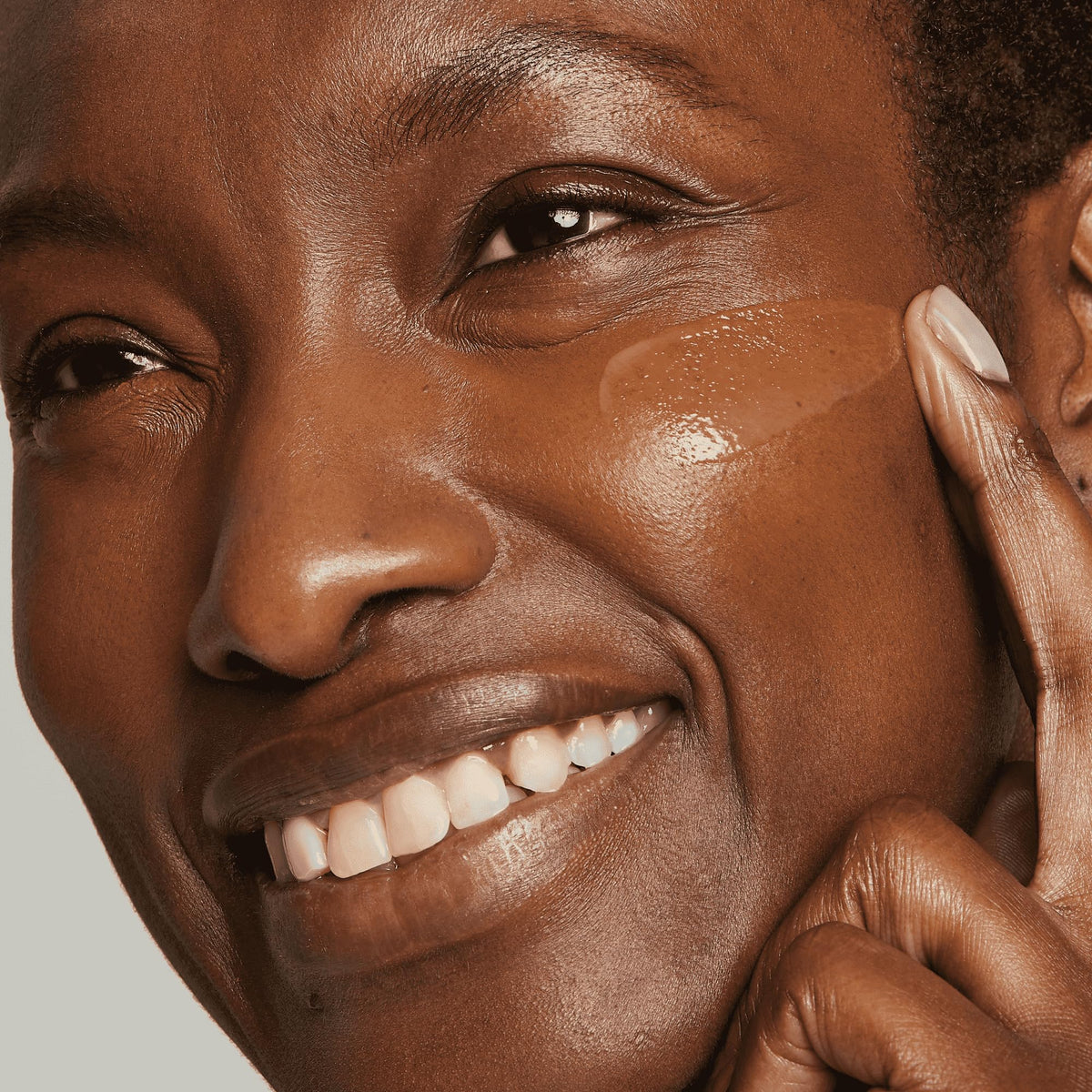 No7 close-up on ingredient list emphasizing Matrix 3000+ peptide benefits