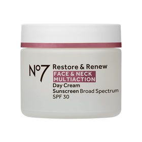 No7 jar front view showing label and product packaging benefit clarity