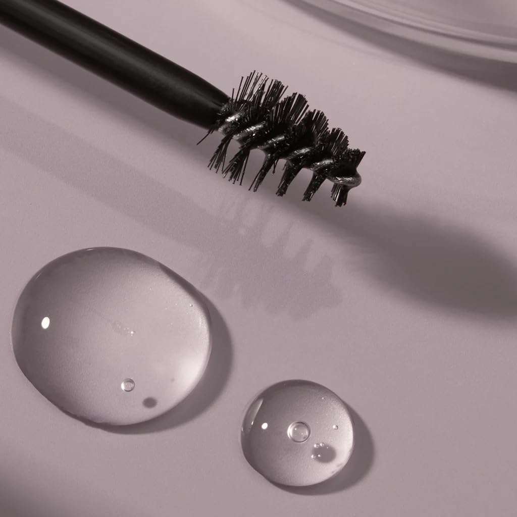 NULASTIN lifestyle bathroom vanity scene showing everyday grooming benefit
