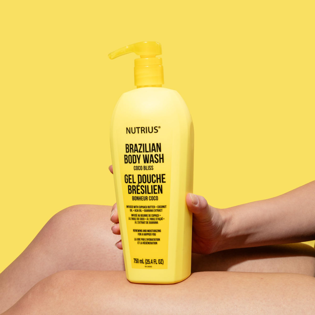 Nutrius pump and label close-up highlighting product information