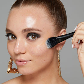 NYX PROFESSIONAL MAKEUP before and after T-zone showing reduced shine