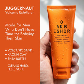 Oak Bishop Juggernaut cap and dispenser close-up for easy-use benefit