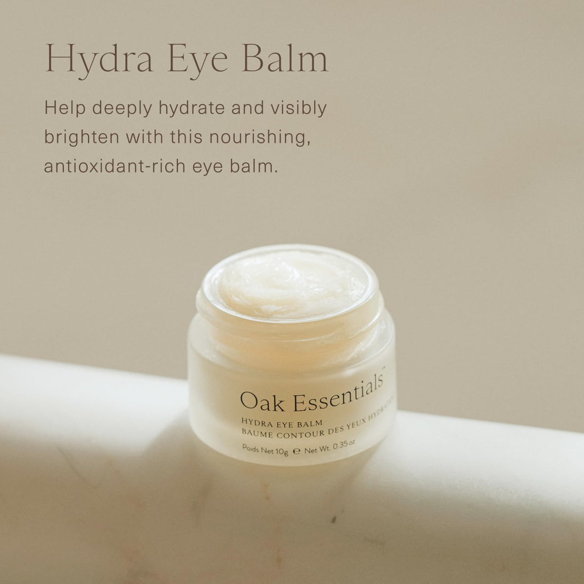 Oak Essentials close-up texture shot of balm-to-oil melting and smooth finish