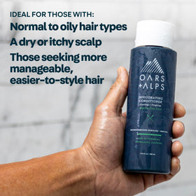 Oars + Alps close-up label highlighting key ingredients and clean formulation