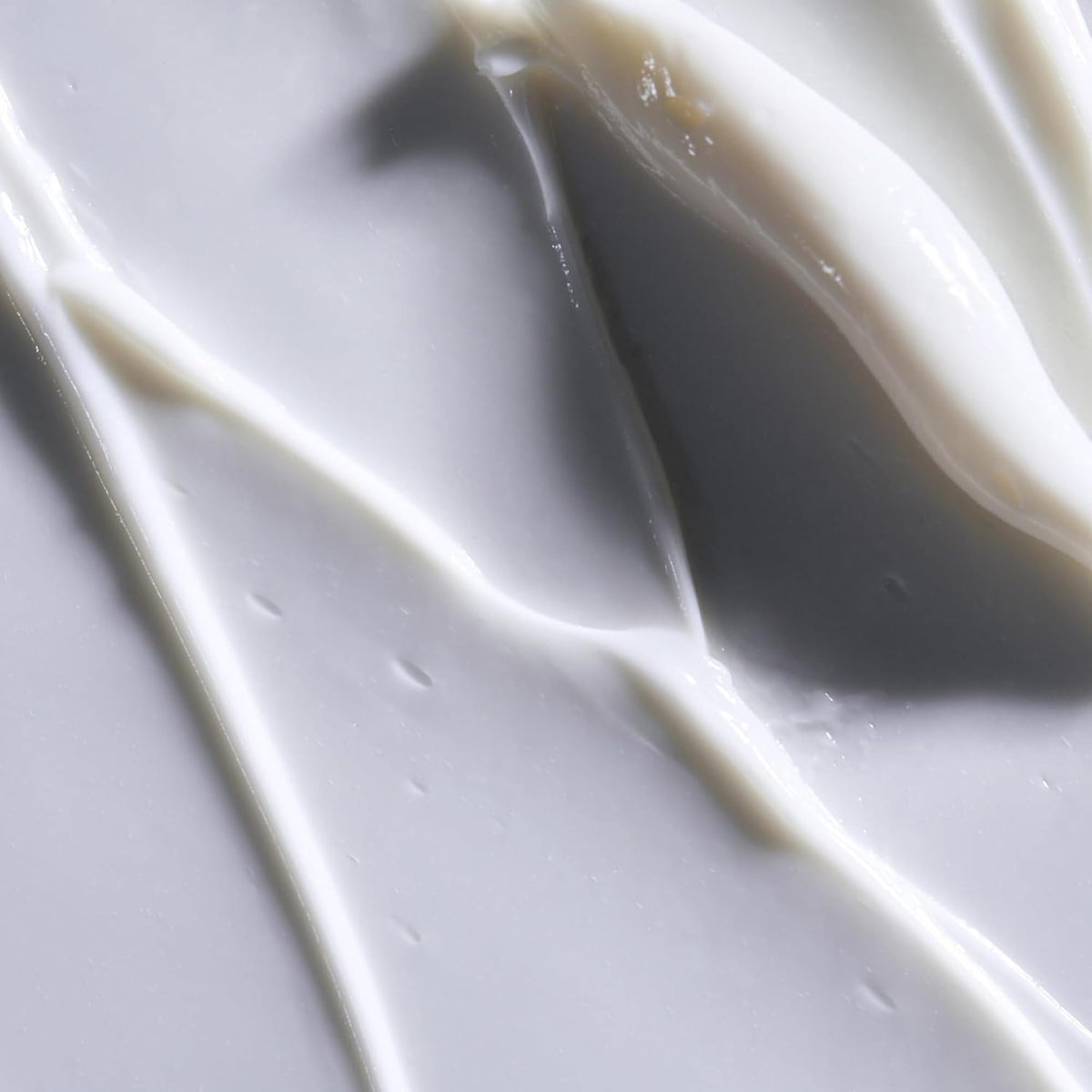Obagi Medical ingredient label highlighting Barrierplex Technology benefits