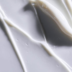 Obagi Medical ingredient label highlighting Barrierplex Technology benefits