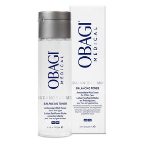Obagi Suzanobagimd texture pour demonstrating lightweight consistency