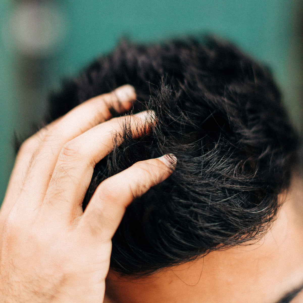 O'Douds dry wax styled hair before and after showing strong, natural-looking hold benefit