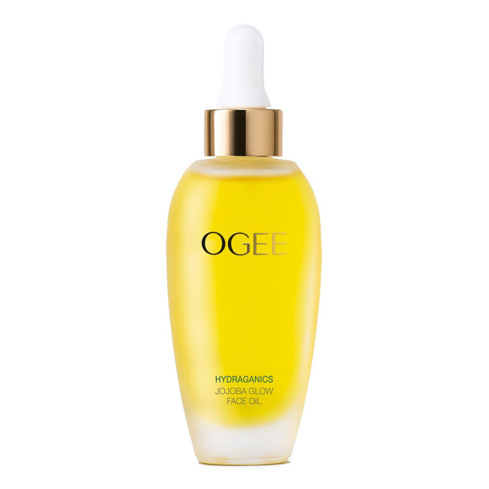 Ogee front bottle showing product and brand for clear presentation