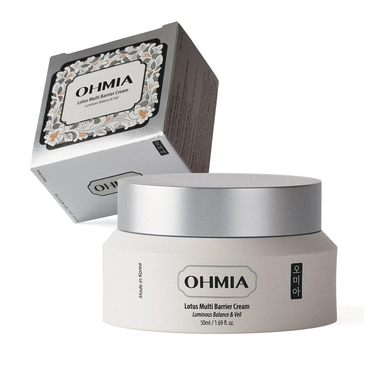 OHMIA close-up of balm-gel texture highlighting smooth absorption