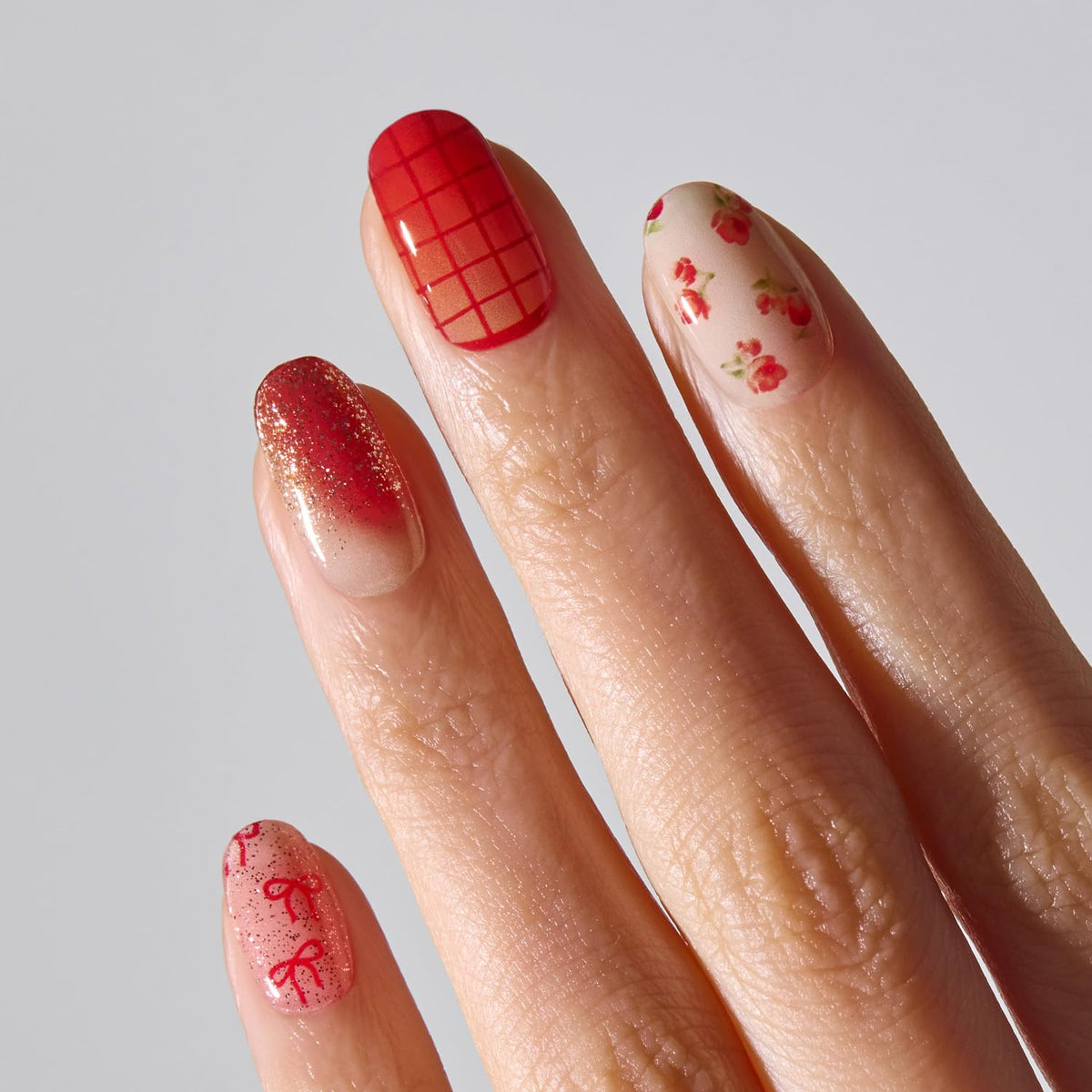 ohora close-up of gel strip texture highlighting smooth finish and pattern clarity