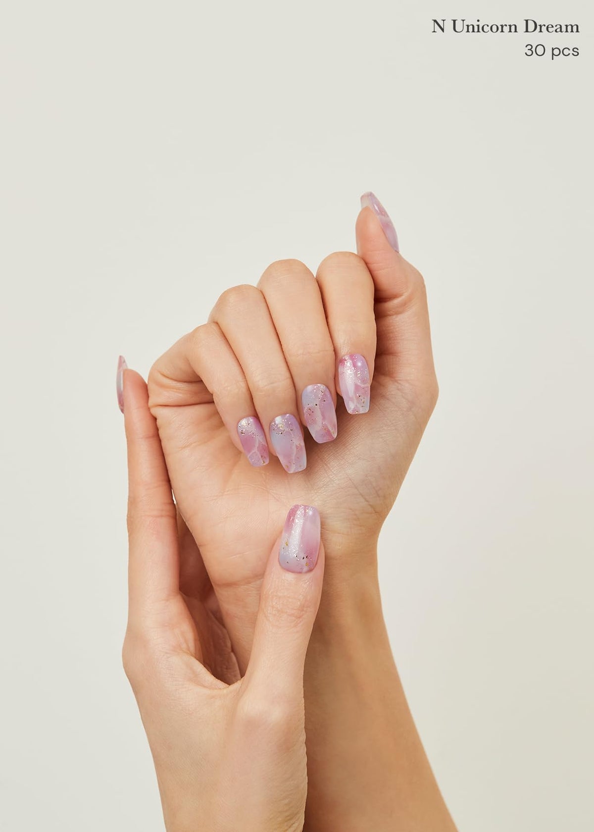 ohora included tools: prep pads, nail file and wooden stick, simplifies application