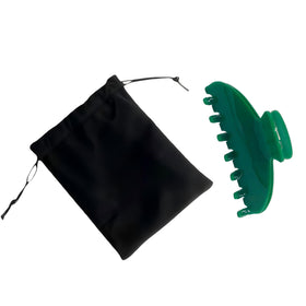 OideGuiing clip in hair demonstrating strong hold and easy styling