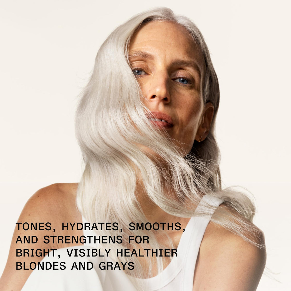 close-up of Olaplex Nº.5P creamy purple texture showing smoothing benefit