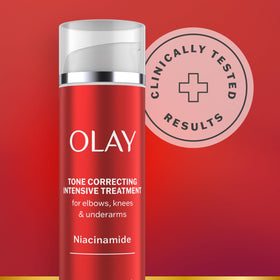 Application on knee showing Olay cream evening tone and improving skin appearance