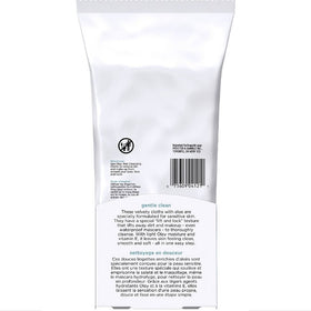 Olay textured cloth close-up illustrating lift-and-lock surface for effective makeup removal
