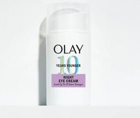 Olay night eye cream smooth creamy texture close-up demonstrating rich moisture
