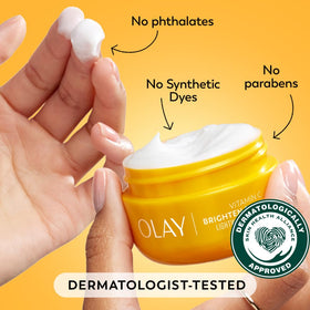 Olay jar side label highlighting recyclable packaging and eco benefit