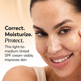 Olay swatch on hand demonstrating coverage and natural light-to-medium tint