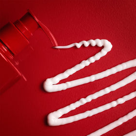 Old Spice pump top detail enabling easy single-handed dispensing