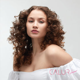 Oligo Professionnel bathroom styling scene illustrating daily curl routine benefits