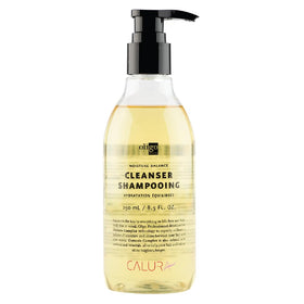 Oligo Professionnel front packaging showing bottle and branding for trust