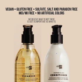 Oligo Professionnel pouring cleanser from bottle for controlled application