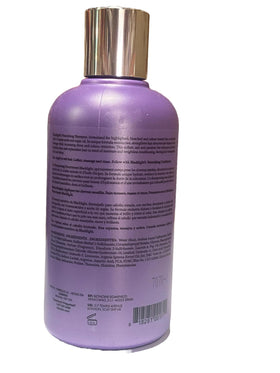 Oligo Professionnel on styled blonde model showing enhanced shine