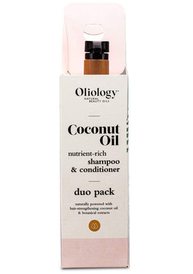 Oliology shampoo lather on hair illustrating gentle cleanse and residue-free finish