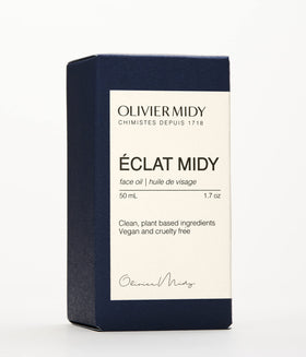 Olivier Midy oil texture on hand absorbed quickly, showing a lightweight hydrating finish without grease