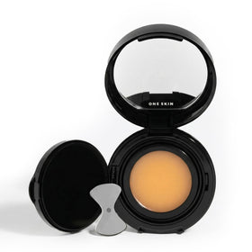 oneskin jar front view showing clean packaging and overnight lip treatment benefit