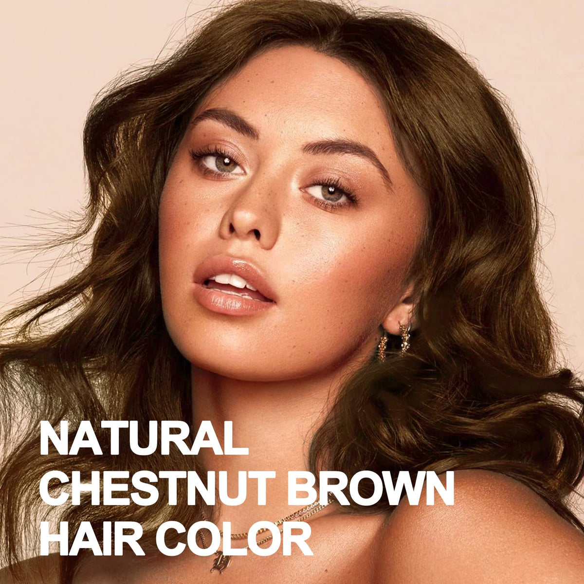 Onilyua application on hand applying shampoo to hair for quick color