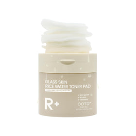 #OOTD front packaging of toner pads showing product branding and count provides clear purchase information