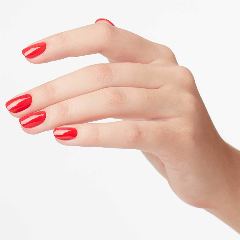 OPI technician applying Cajun Shrimp dip in salon showing quick process benefit for speed