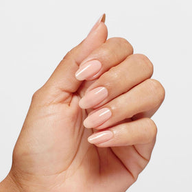 OPI Infinite Shine close-up showing mirror-like shine and protective plumping effect