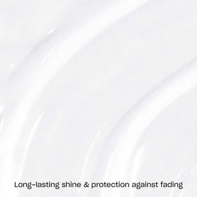OPI Mirror Shine texture detail showcasing glass-like gloss and quick-dry benefit