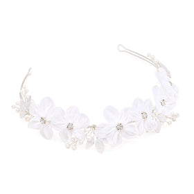 Oriamour front view packaging showing elegant headband and pearl accents enhancing presentation