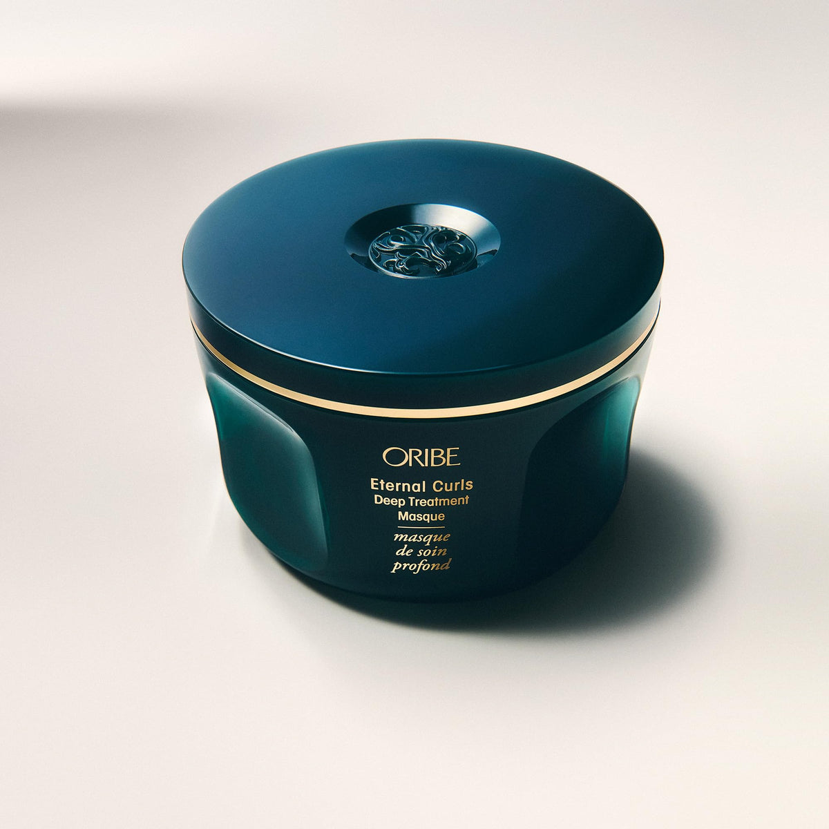 Oribe Eternal Curls label closeup showing ingredient list and silicone-free benefit