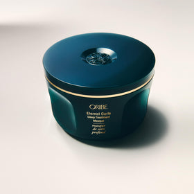Oribe Eternal Curls label closeup showing ingredient list and silicone-free benefit