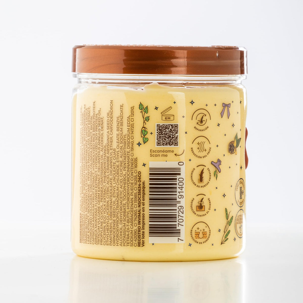 Origen Botánico label close-up showing botanicals and brand for ingredient trust