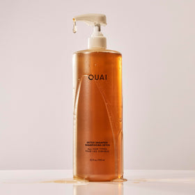 OUAI detox shampoo pump and label highlighting ingredients and easy dispensing benefit